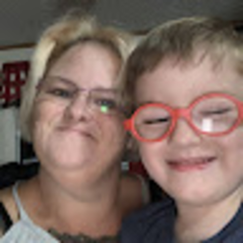 Meet your Posher, Angela